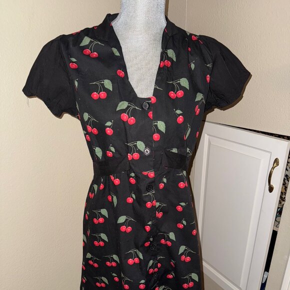 Black Cherry Dress Size Large - Picture 1 of 8